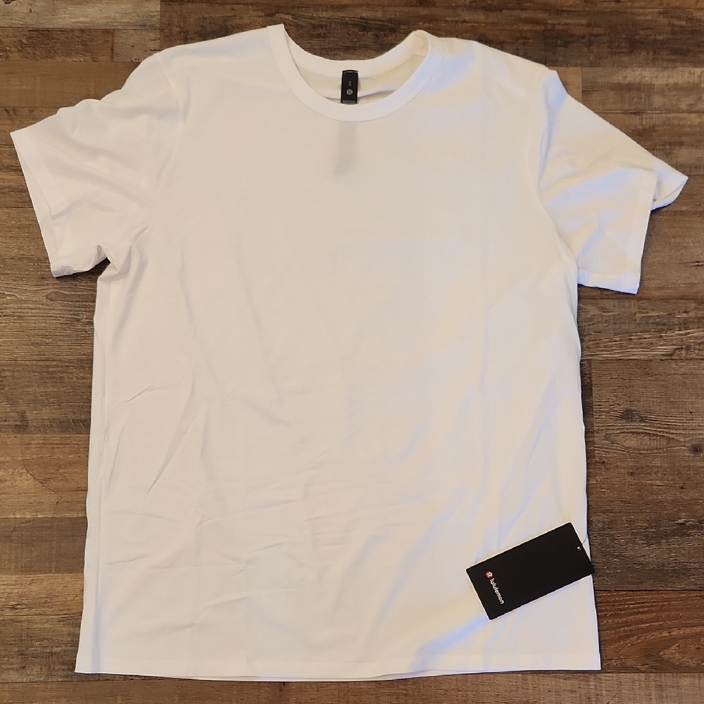lululemon athletica White Short Sleeve Crew Tee - Minimal Fit